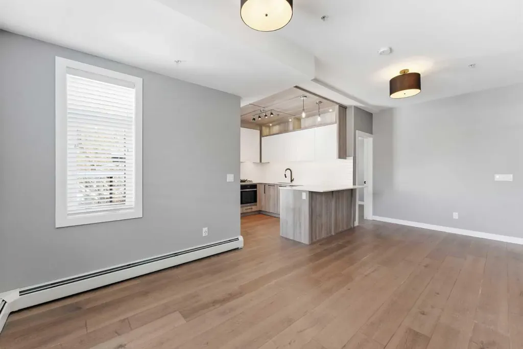 2702 17 Avenue SW Calgary AB T3E 8A5