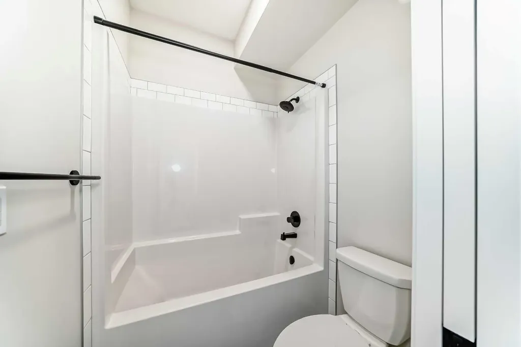 105 Corner Glen Green NE Calgary AB T3N 2P7