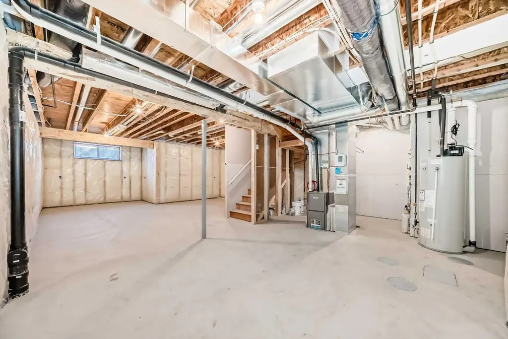 105 Corner Glen Green NE Calgary AB T3N 2P7