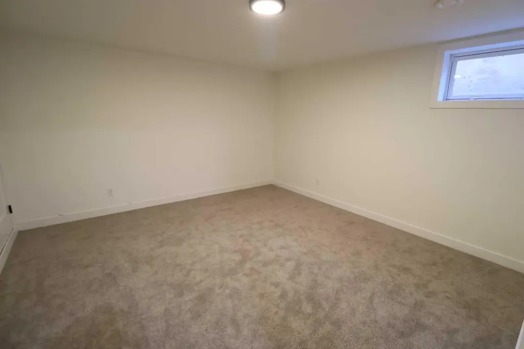 5707 50 Street Taber AB T1G 1K6