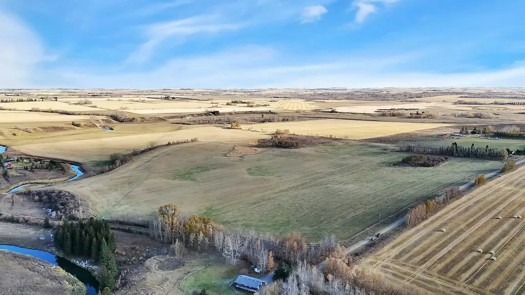 Rge Road 32a Rural Mountain View County AB T0M 0W0
