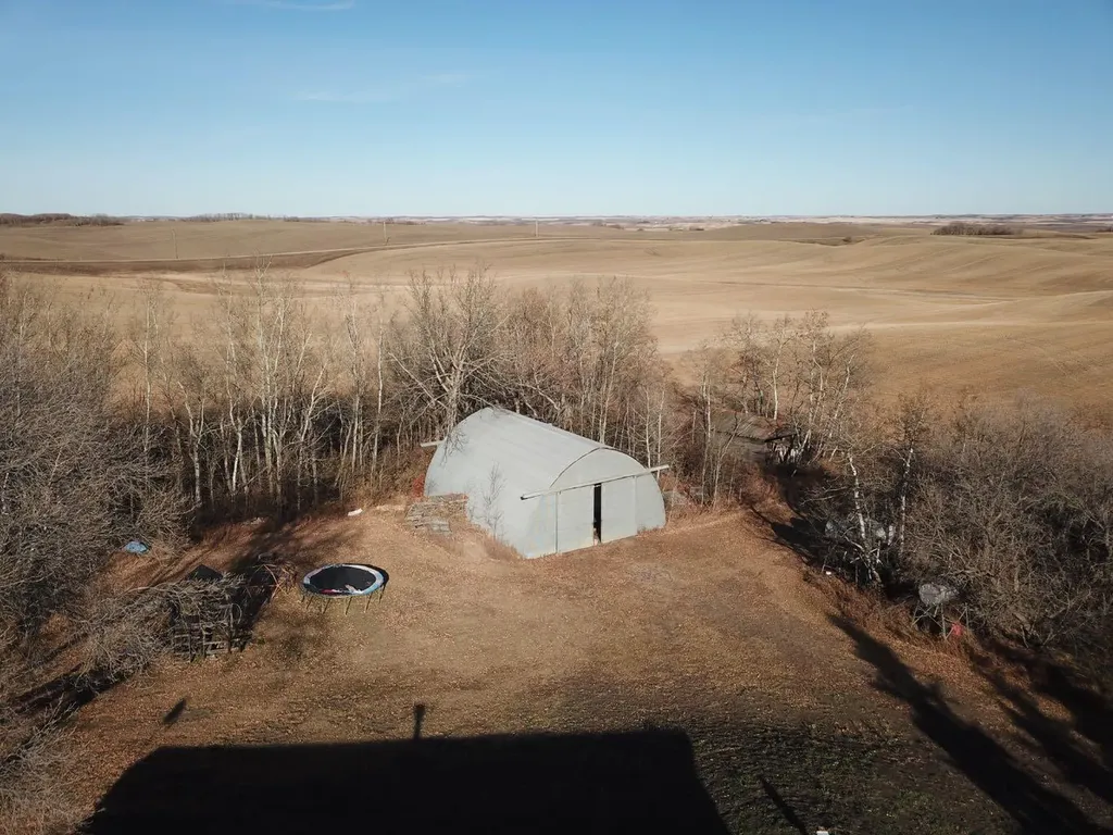 531063 Rge Road 73 Rural Two Hills No. 21 County Of AB T0B 1A0