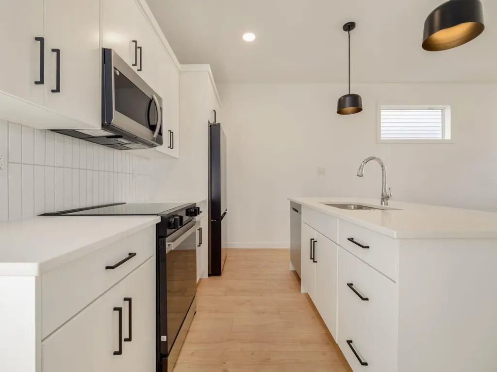 1361 Abitibi Road W Lethbridge AB T1J5X4