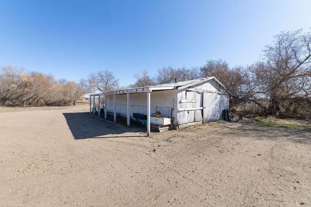 31001 Highway 40 Rural SK S0M 2C0