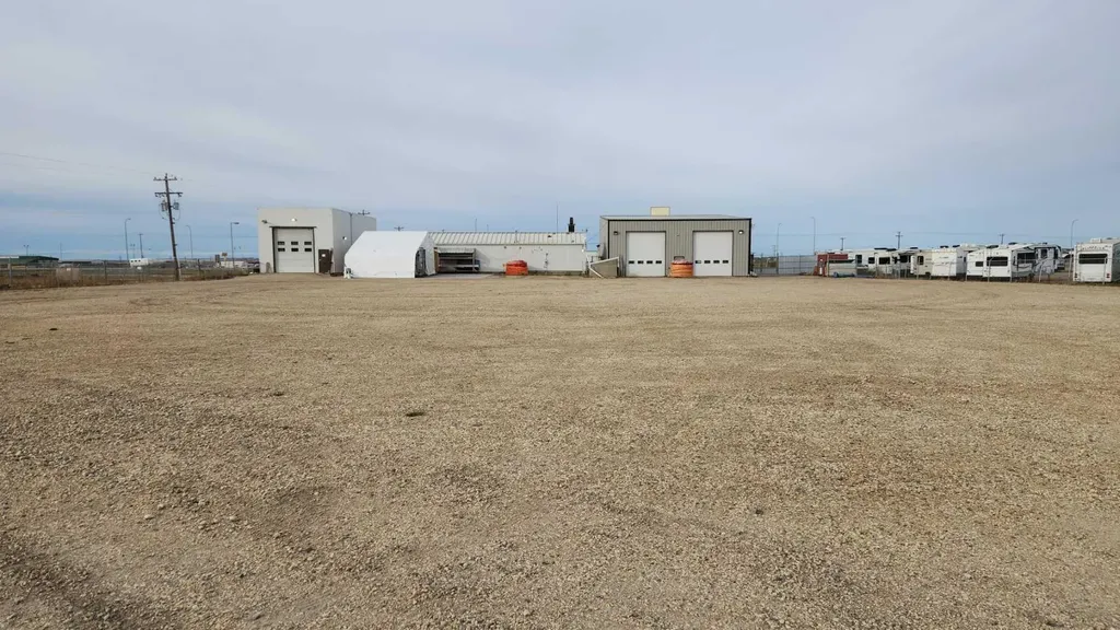 14415 100 Street Clairmont AB T8V 7C1