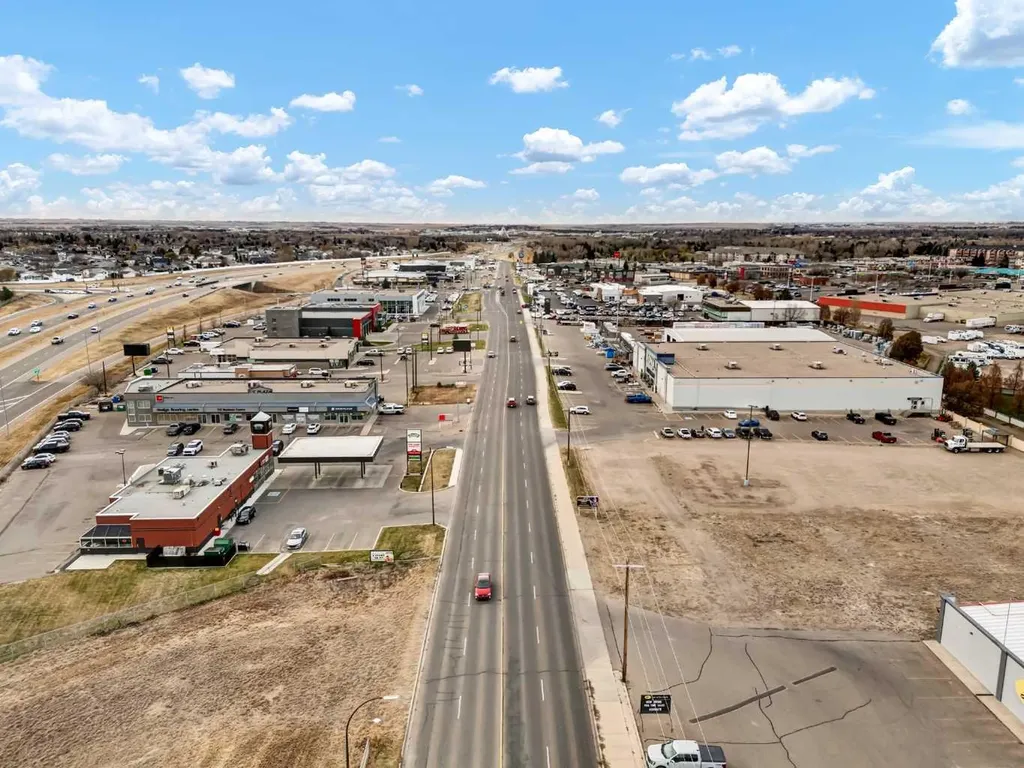 1342 Trans Canada Way SE Medicine Hat AB T1H 5S1