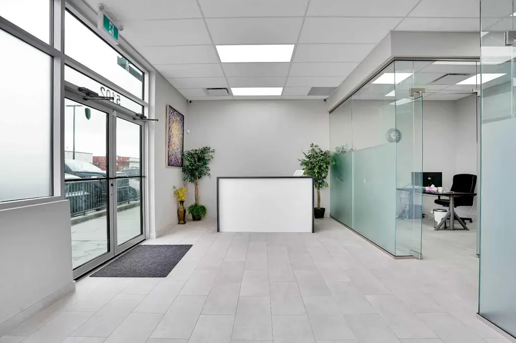 2255 32 Street NE Calgary AB T1Y 0C2