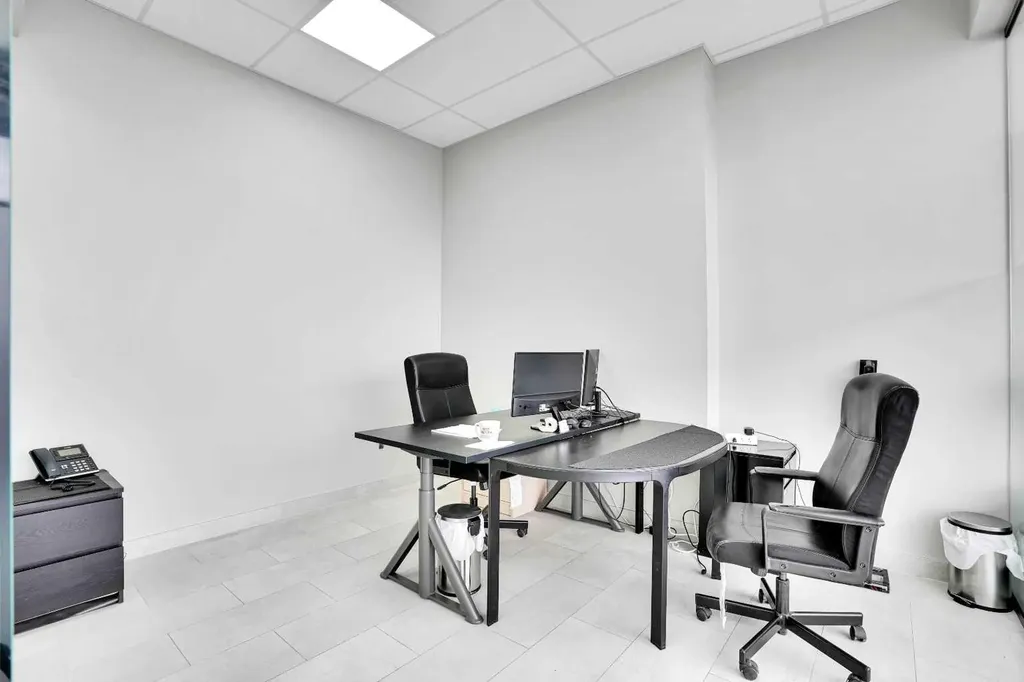2255 32 Street NE Calgary AB T1Y 0C2
