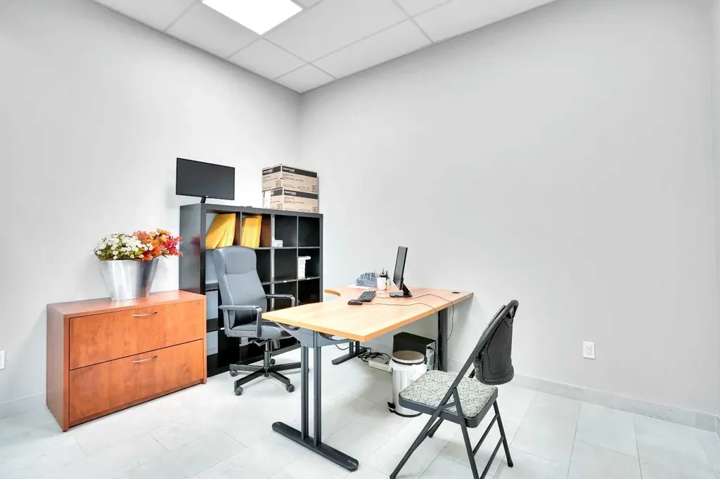 2255 32 Street NE Calgary AB T1Y 0C2