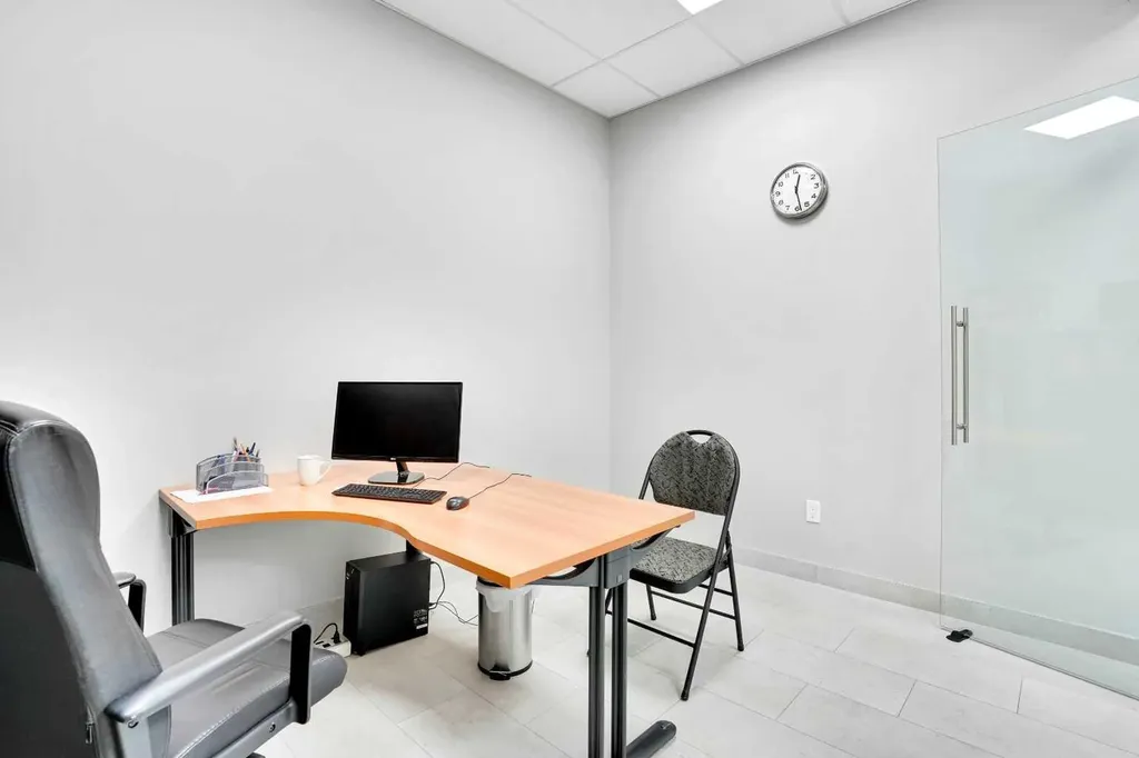 2255 32 Street NE Calgary AB T1Y 0C2