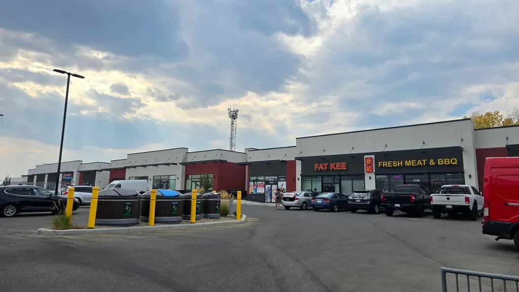 2255 32 Street NE Calgary AB T1Y 0C2