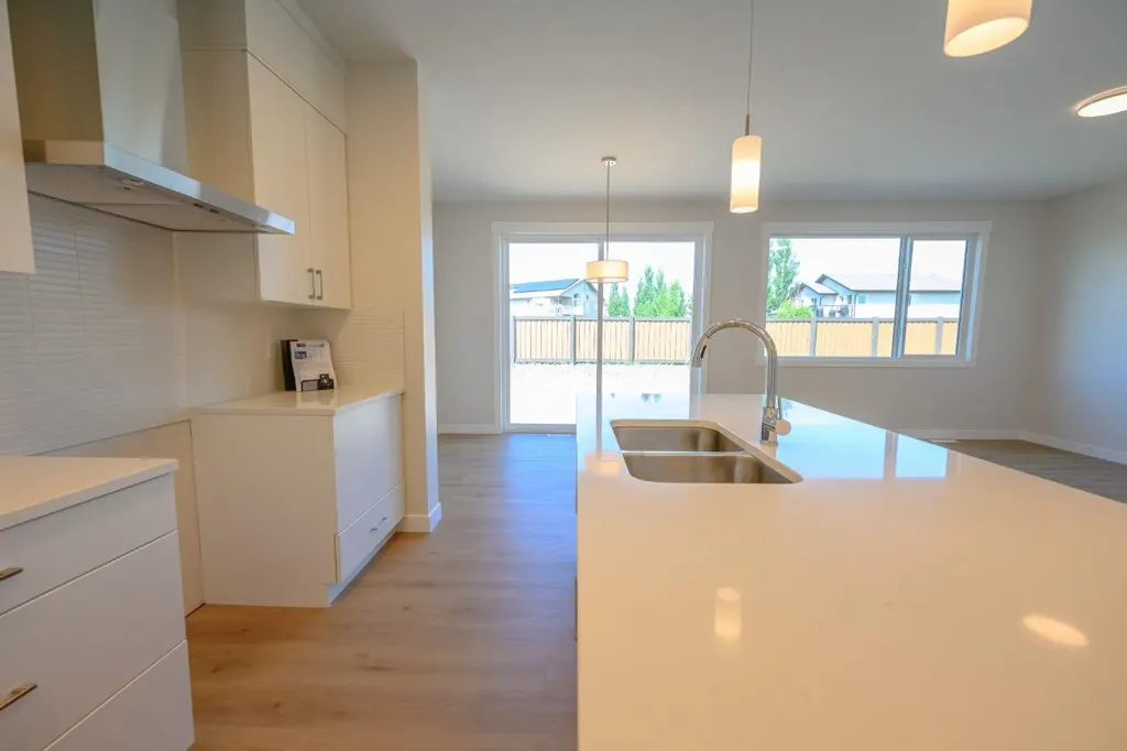 12826 87a Street Grande Prairie AB T8X 0X7