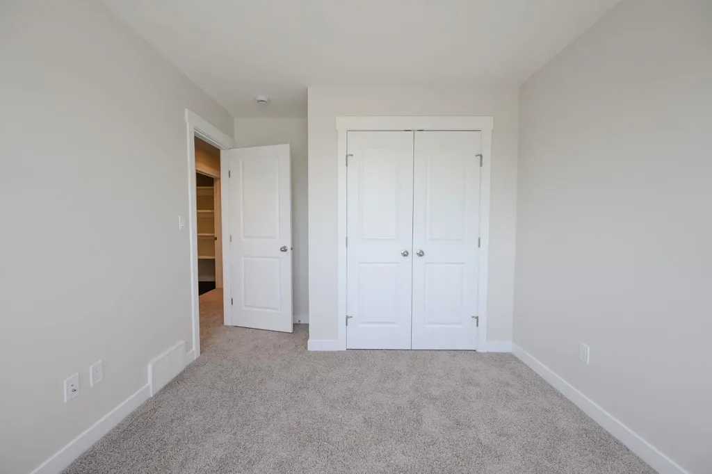 12826 87a Street Grande Prairie AB T8X 0X7