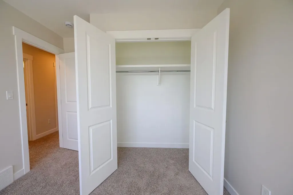 12826 87a Street Grande Prairie AB T8X 0X7
