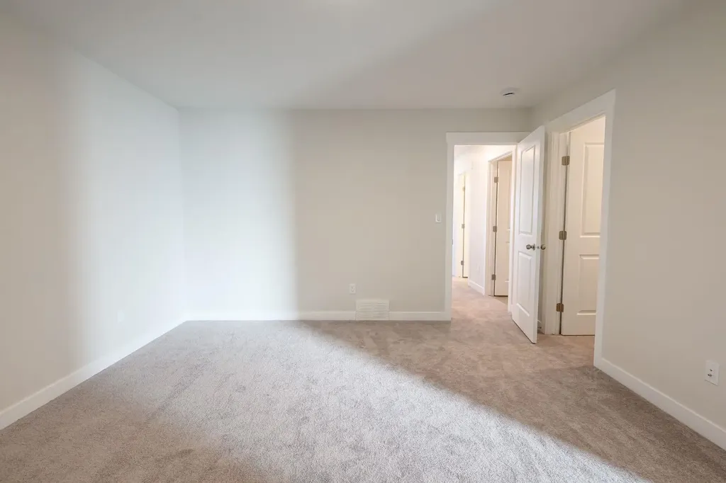 12826 87a Street Grande Prairie AB T8X 0X7