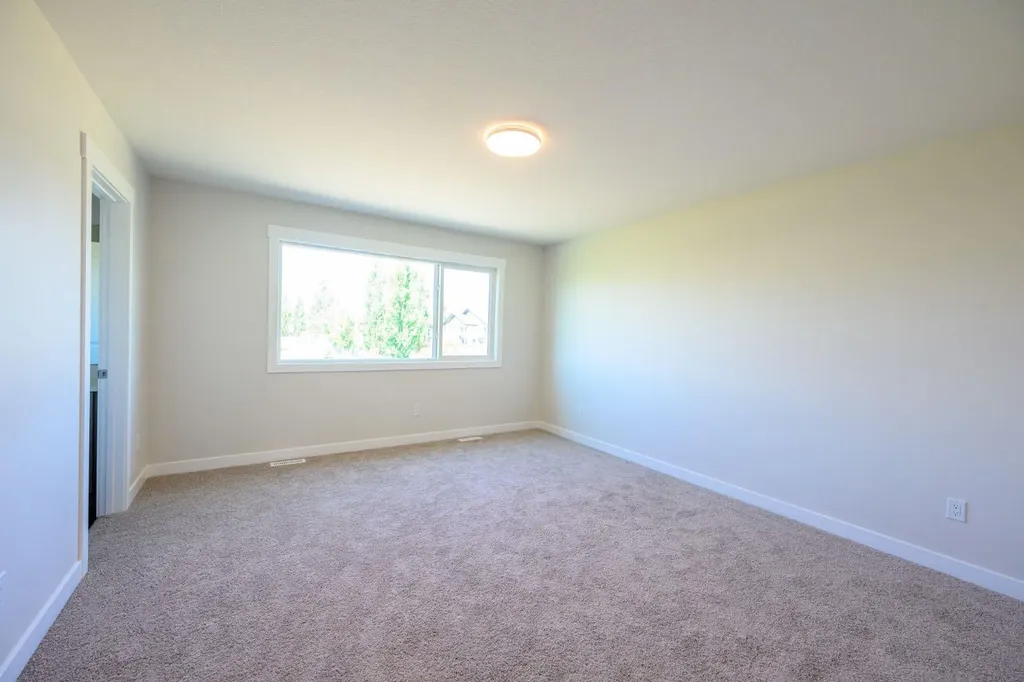 12826 87a Street Grande Prairie AB T8X 0X7