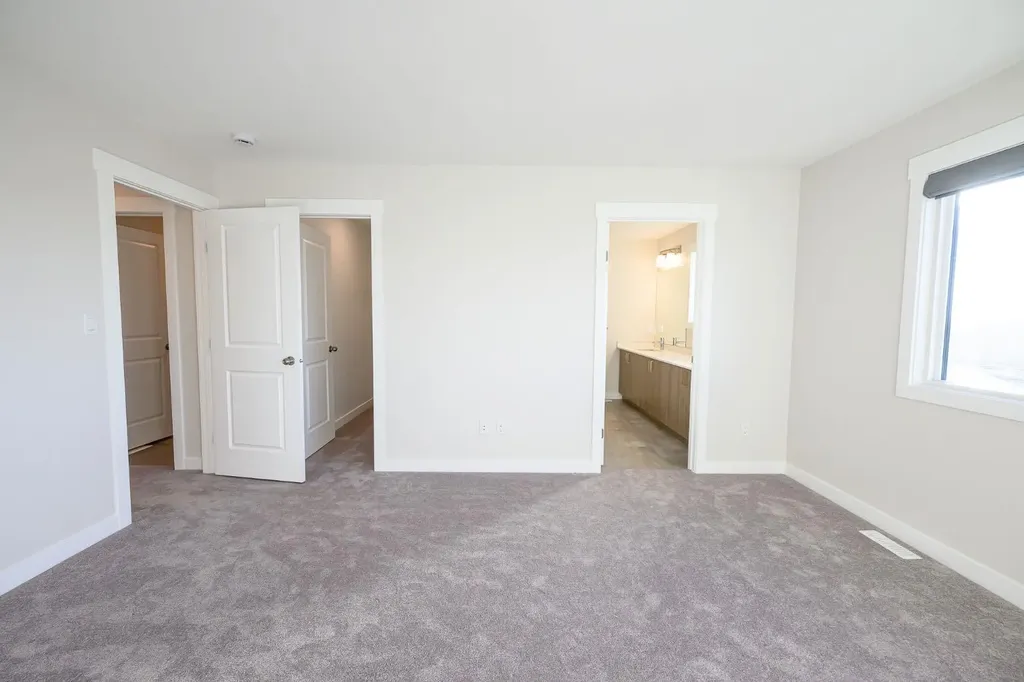 12826 87a Street Grande Prairie AB T8X 0X7