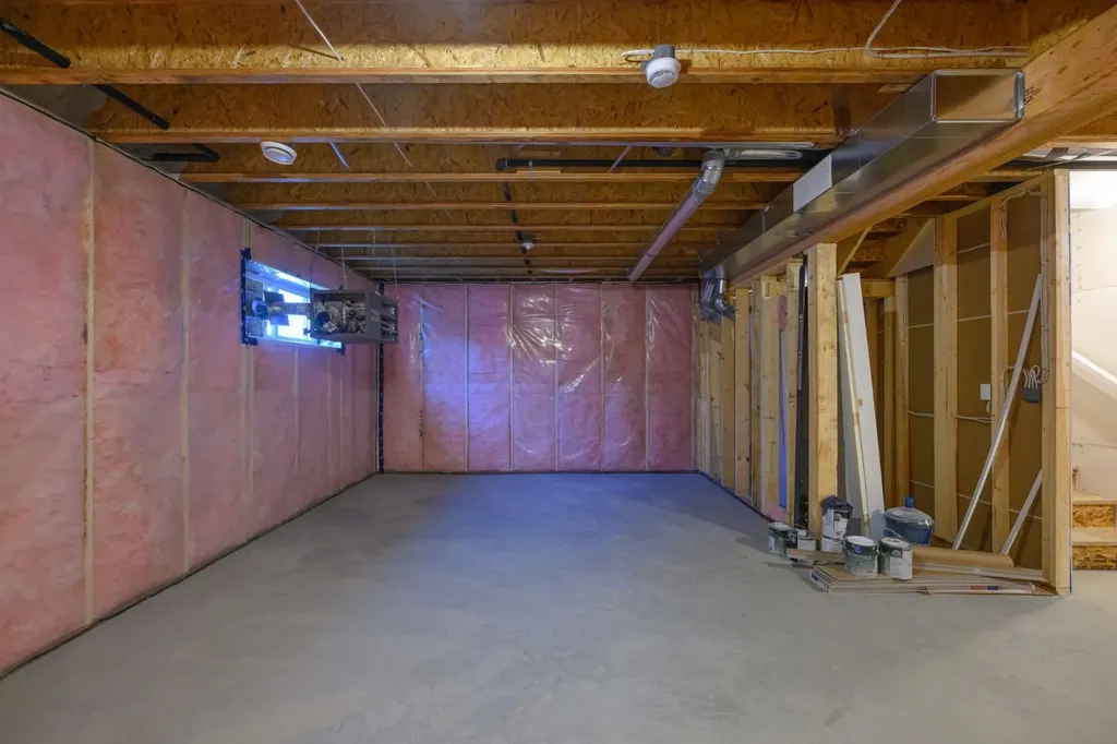 12826 87a Street Grande Prairie AB T8X 0X7