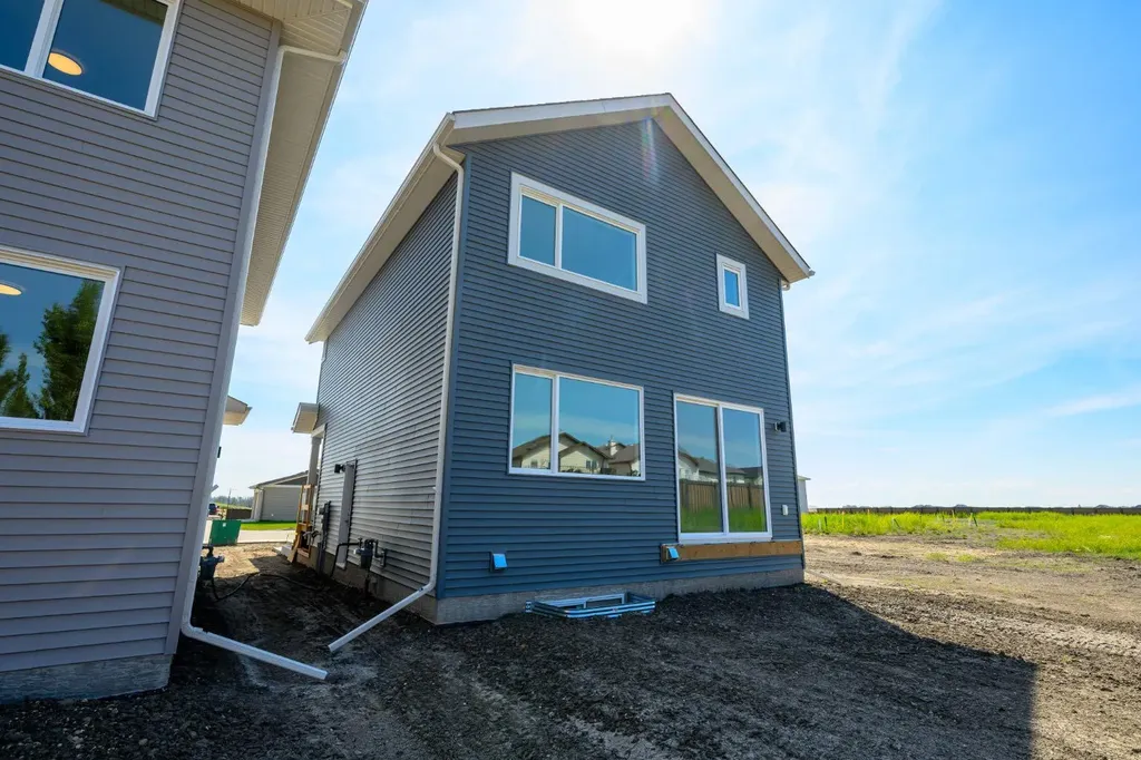 12826 87a Street Grande Prairie AB T8X 0X7