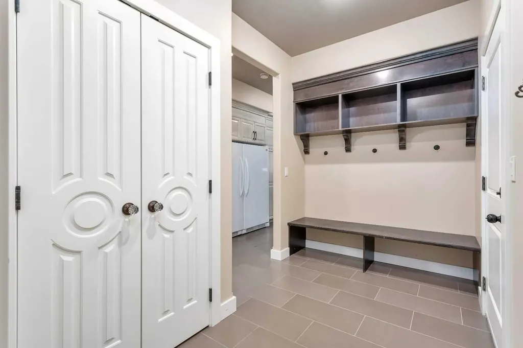 2210B Township Road 392 Rural Lacombe County AB T4E 2W7