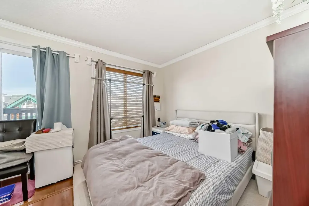 144 Taradale Drive NE Calgary AB T3J 5G3