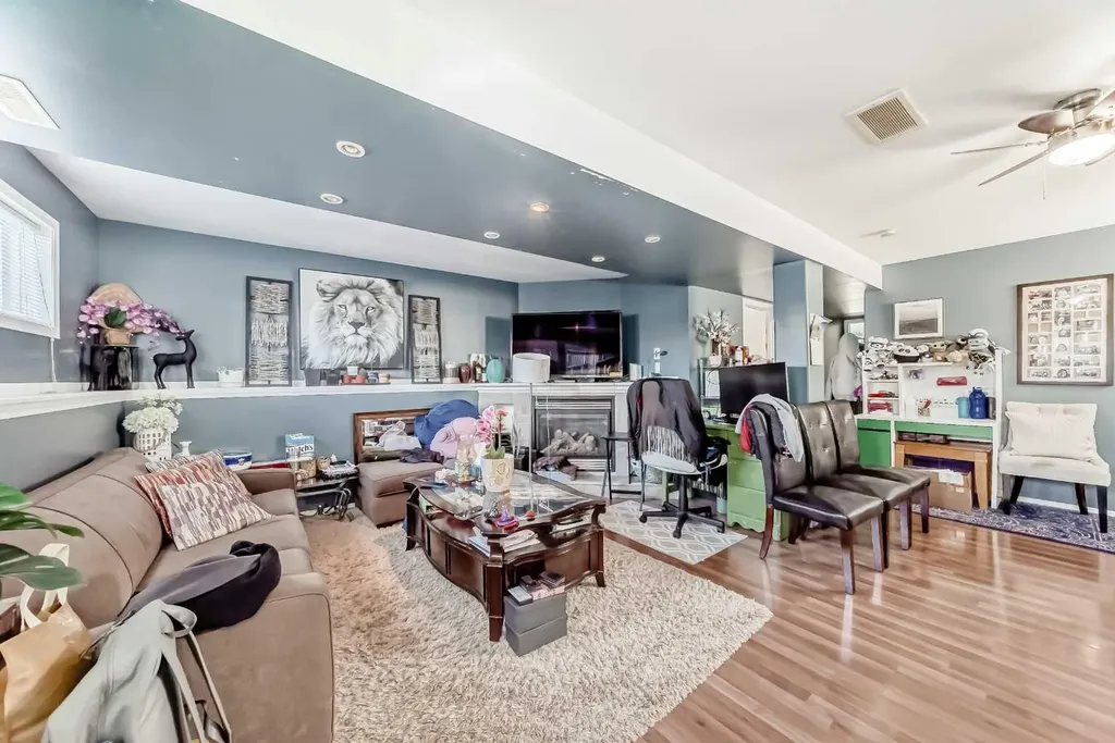144 Taradale Drive NE Calgary AB T3J 5G3