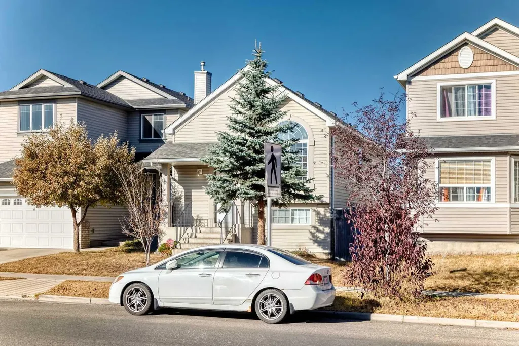 144 Taradale Drive NE Calgary AB T3J 5G3