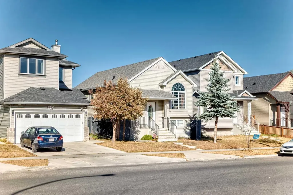 144 Taradale Drive NE Calgary AB T3J 5G3