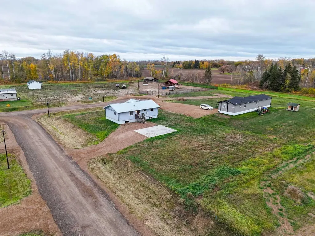 5702 44 Avenue Fort Vermilion AB T0H 1N0