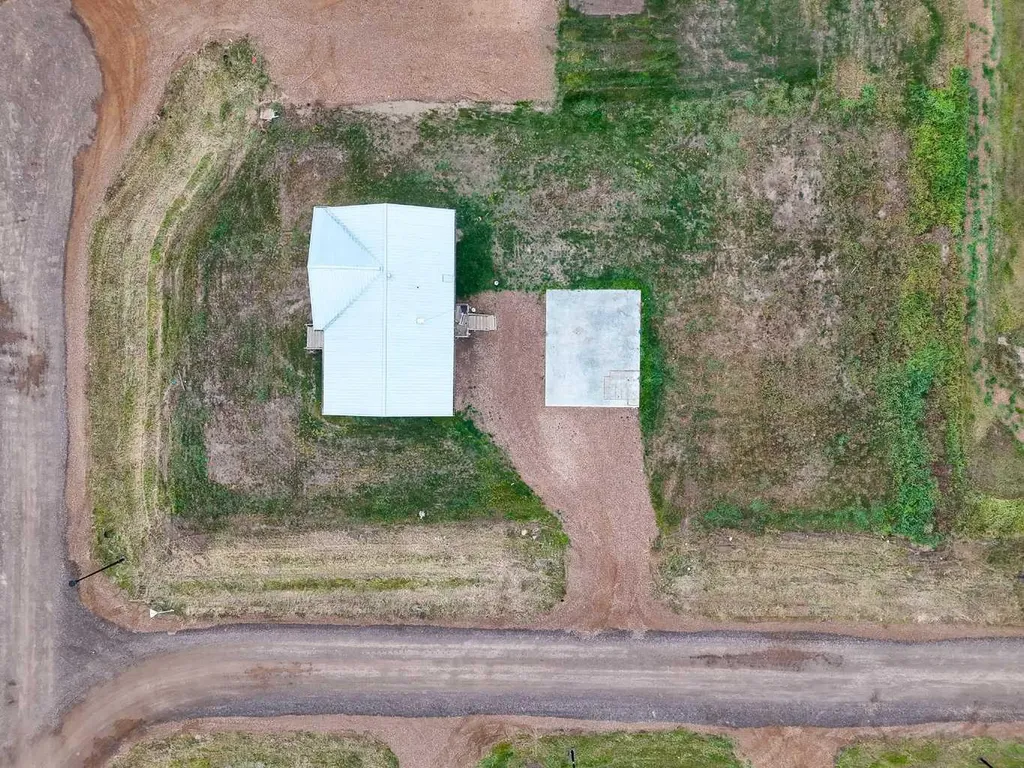 5702 44 Avenue Fort Vermilion AB T0H 1N0