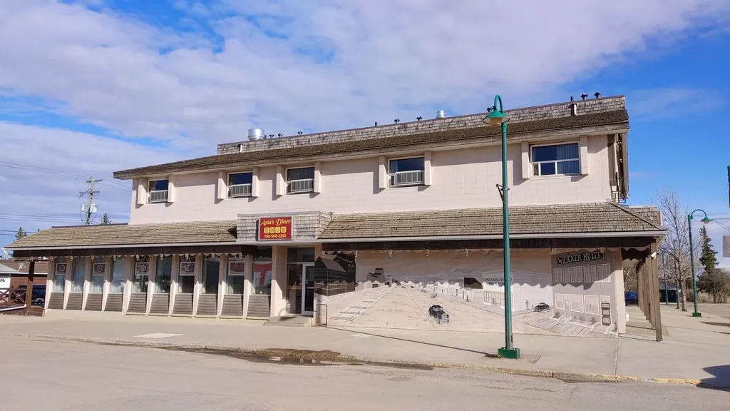 9807 100 Street Sexsmith AB T0H 3C0