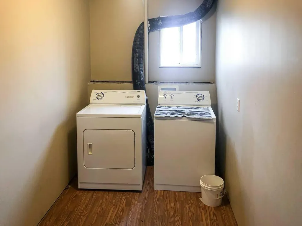 7019 Deer Street Lacombe AB T4L 1Y9