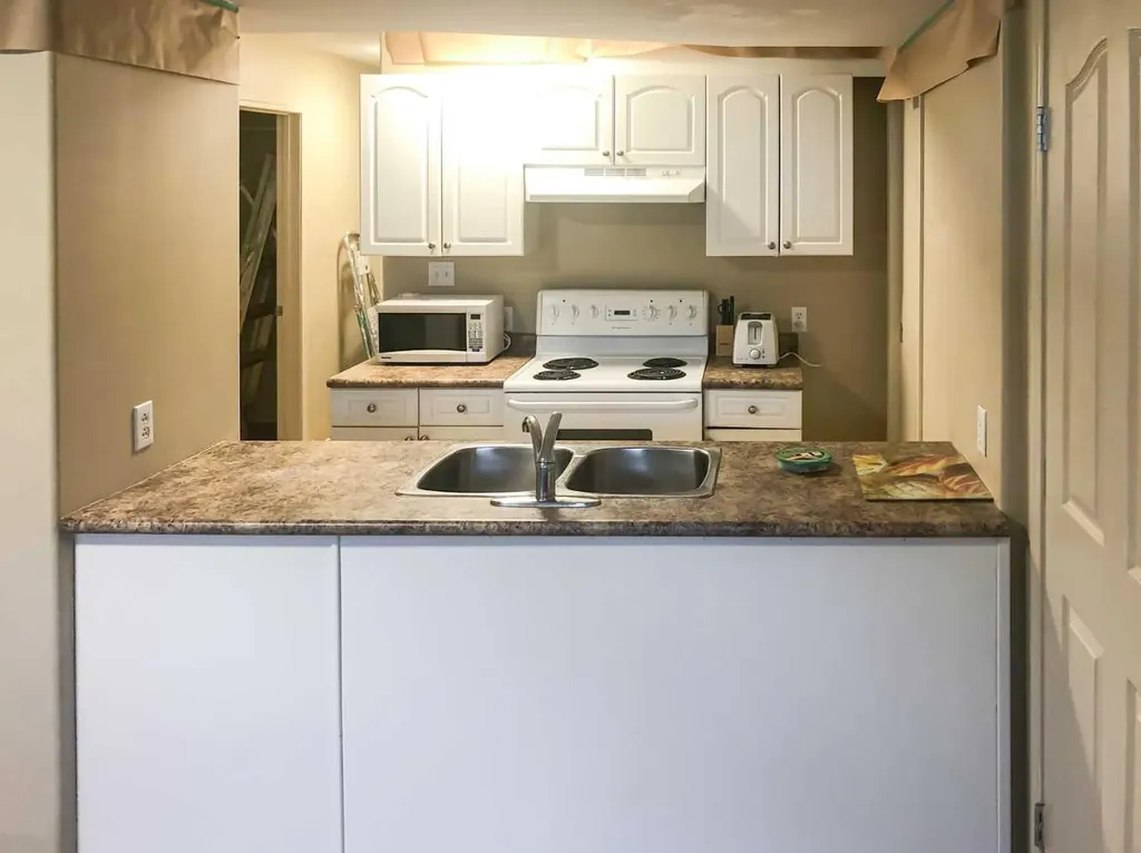 7017 Deer Street Lacombe AB T4L 1Y9