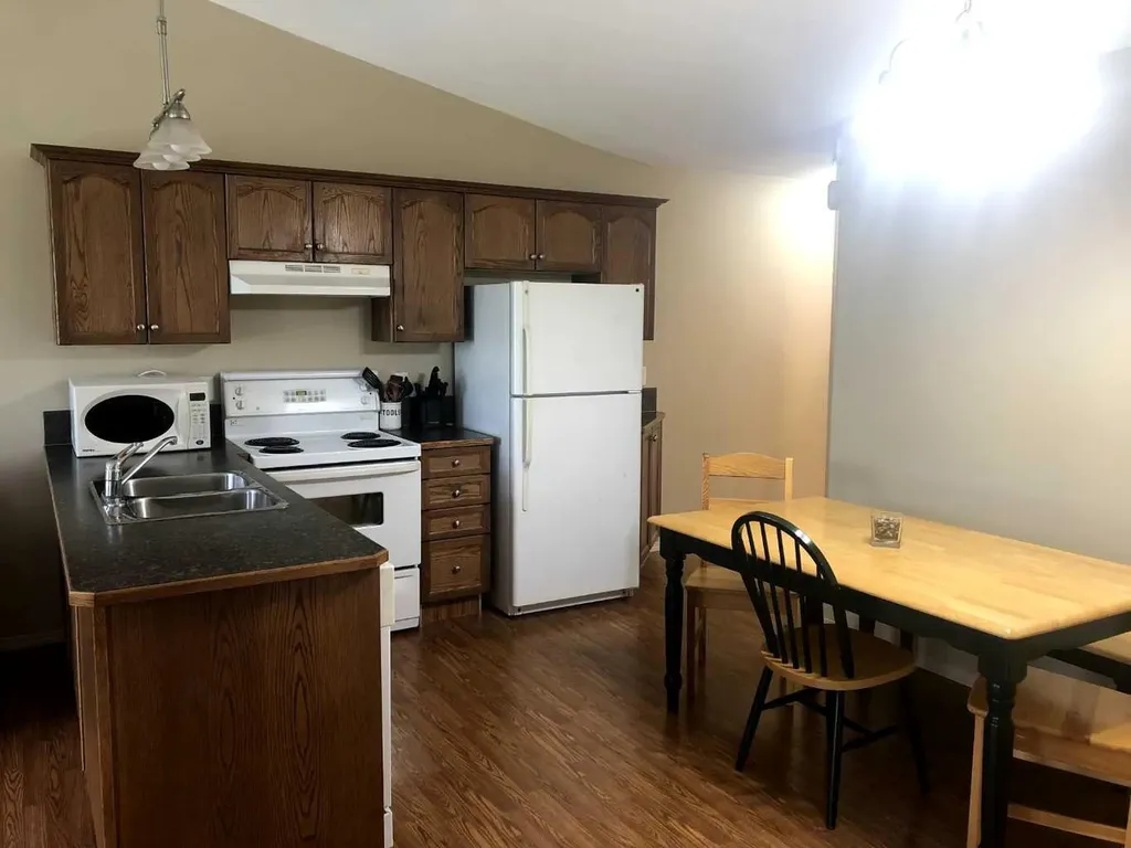 7017 Deer Street Lacombe AB T4L 1Y9