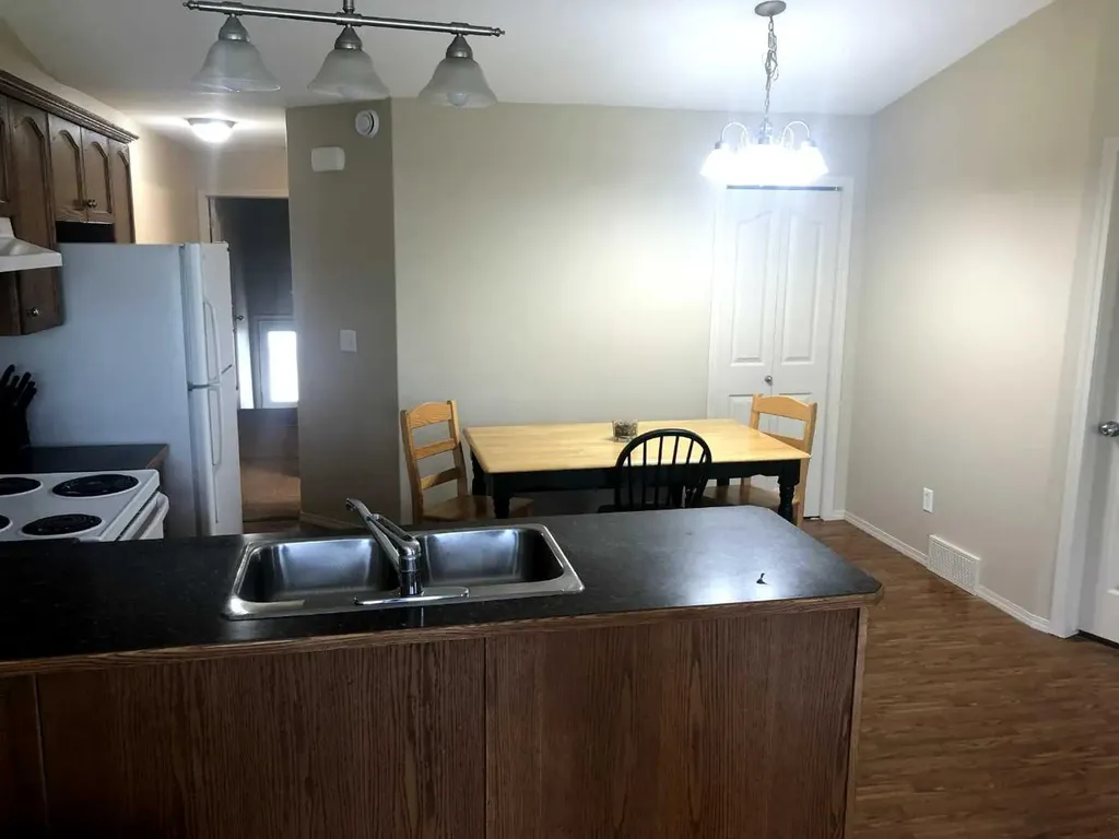 7017 Deer Street Lacombe AB T4L 1Y9