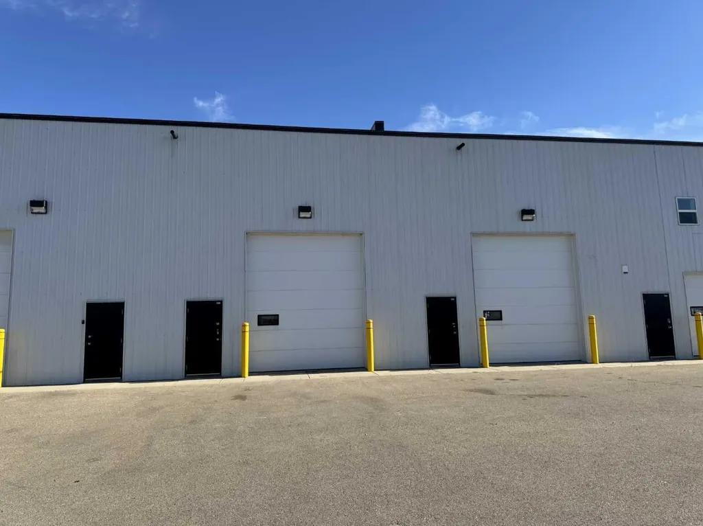 251 Spruce Street Rural Red Deer County AB T4E 1B4