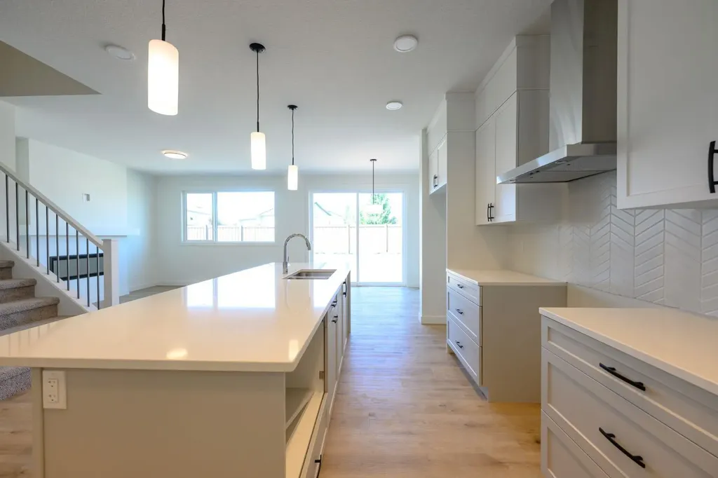 12830 87a Street Grande Prairie AB T8X 0X7