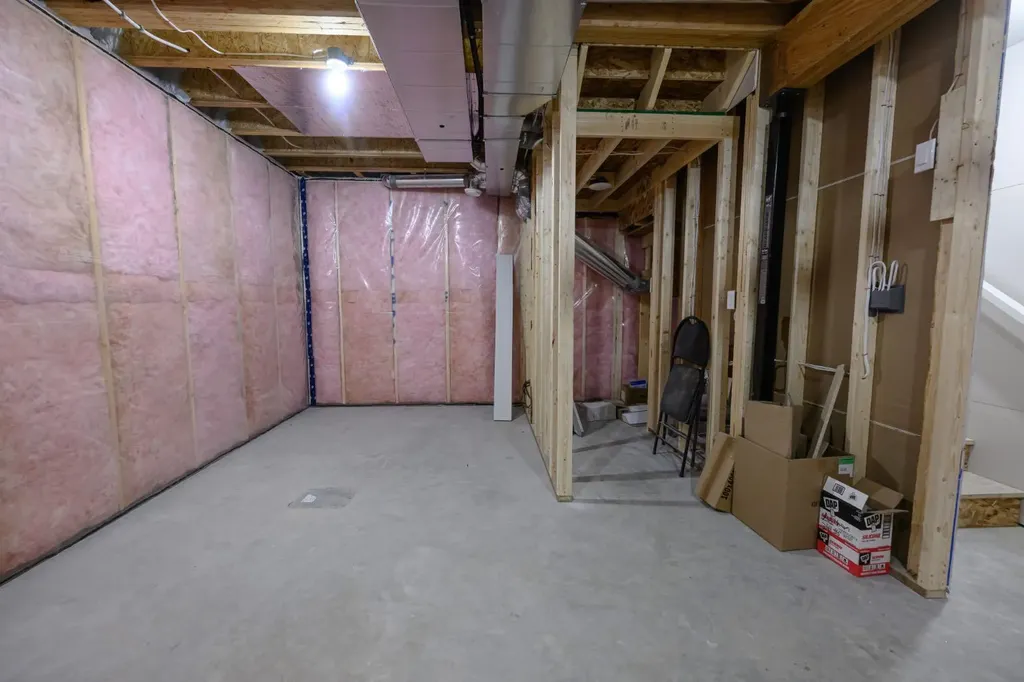 12830 87a Street Grande Prairie AB T8X 0X7
