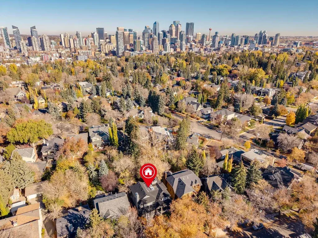 1302 Frontenac Avenue SW Calgary AB T2B1B6
