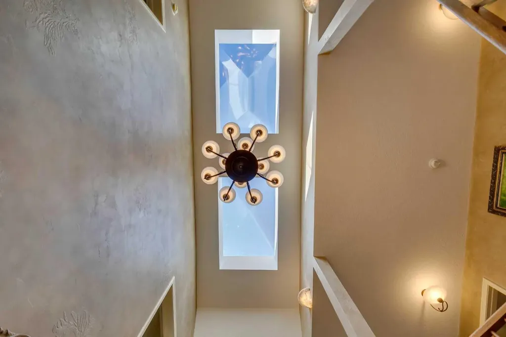 1302 Frontenac Avenue SW Calgary AB T2B1B6