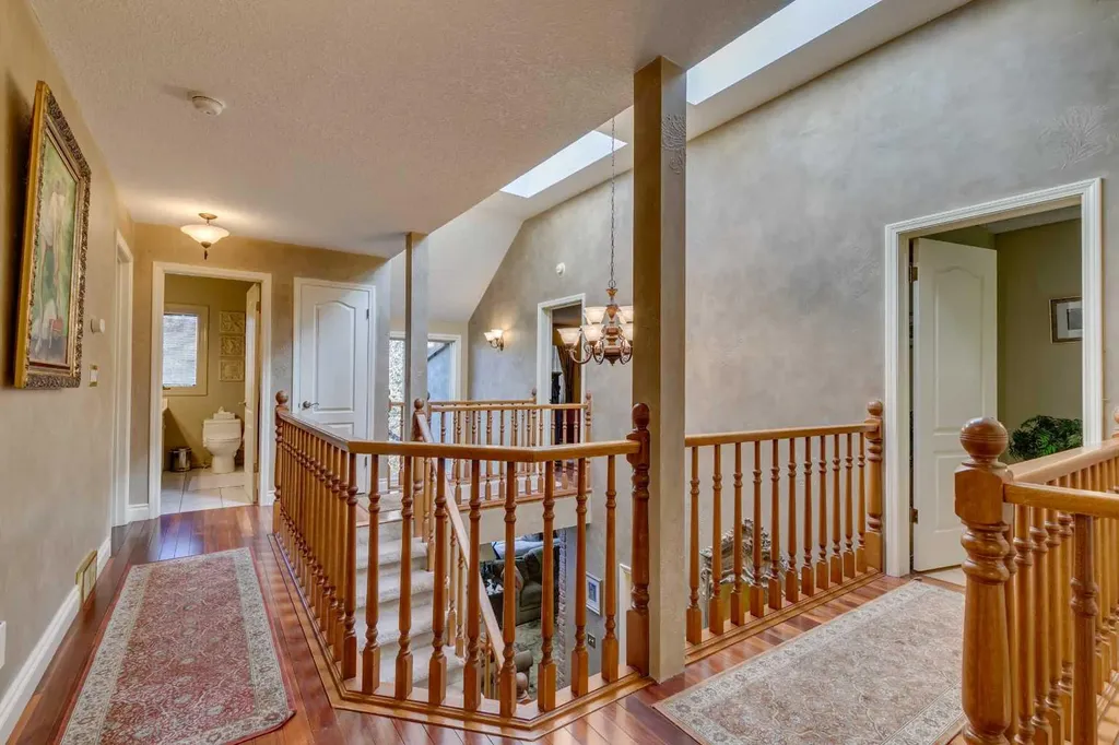 1302 Frontenac Avenue SW Calgary AB T2B1B6