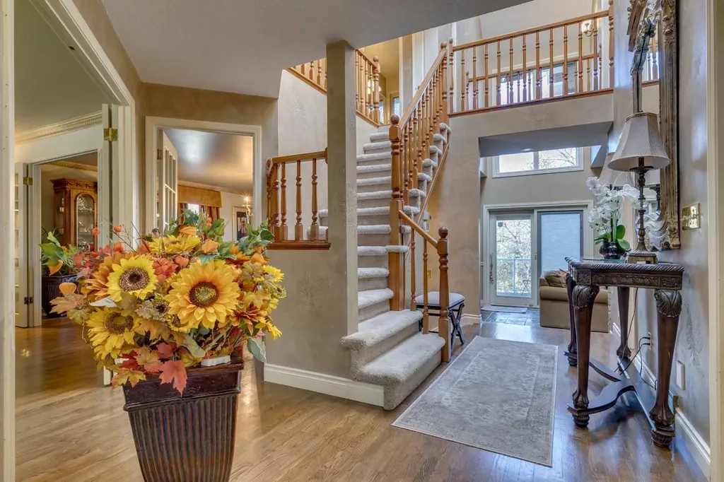 1302 Frontenac Avenue SW Calgary AB T2B1B6