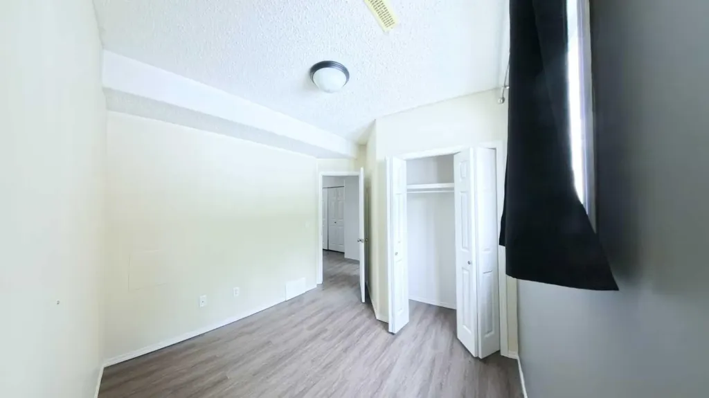 279 Mustang Road Fort Mcmurray AB T9H 5L7