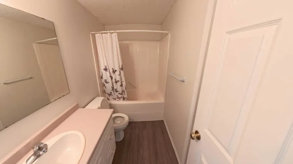 279 Mustang Road Fort Mcmurray AB T9H 5L7