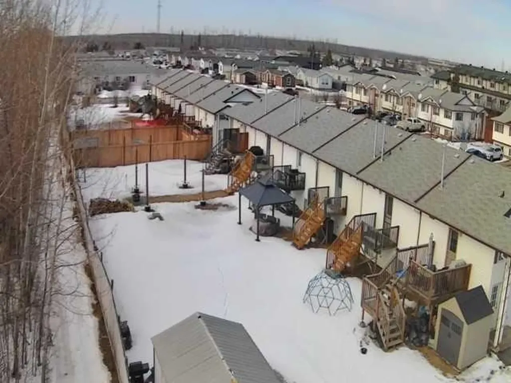 279 Mustang Road Fort Mcmurray AB T9H 5L7