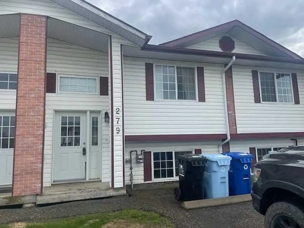 279 Mustang Road Fort Mcmurray AB T9H 5L7