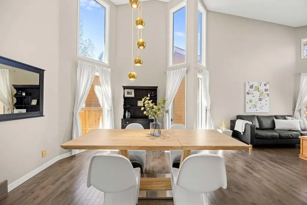 34 Sunhaven Link SE Calgary AB T2X 2M4