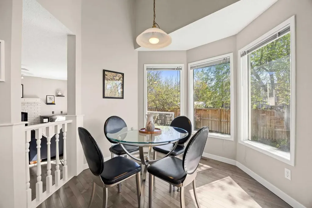 34 Sunhaven Link SE Calgary AB T2X 2M4