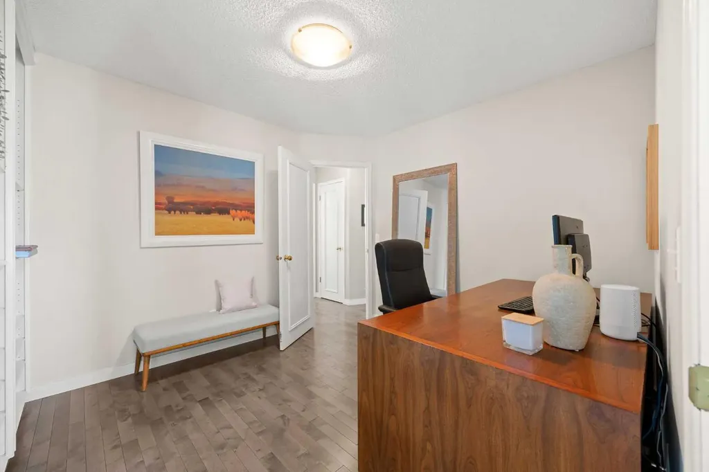 34 Sunhaven Link SE Calgary AB T2X 2M4