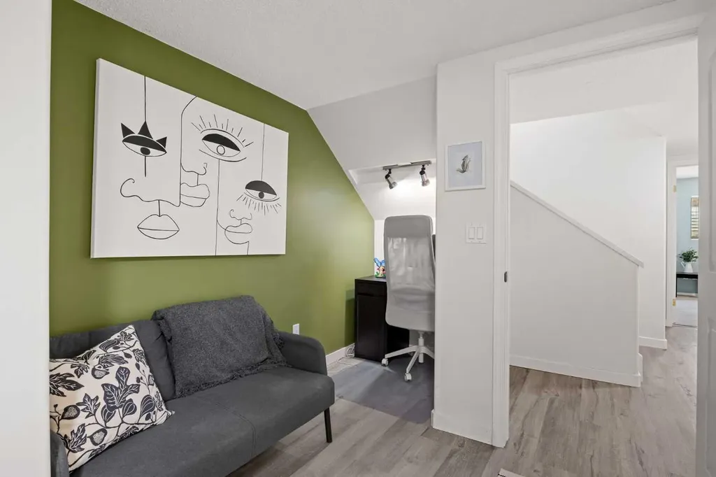 34 Sunhaven Link SE Calgary AB T2X 2M4